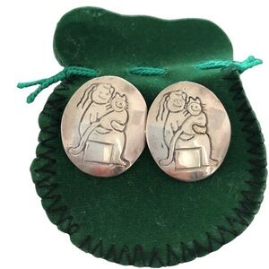 NEW 925 Silver Artisan Girl Kitty Pet Cat Meow Circle Button Pierced Earrings